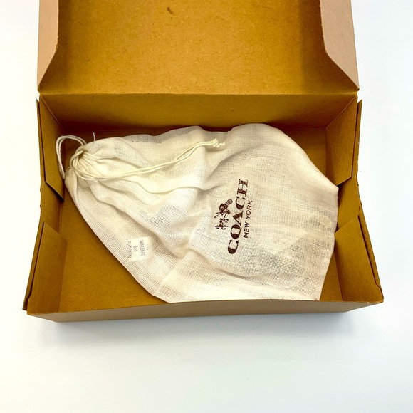 Host Pick! NWT Coach Golf Key Chain, NWT, Dust Bag and Gift Box, Great Gift - Picture 6 of 6